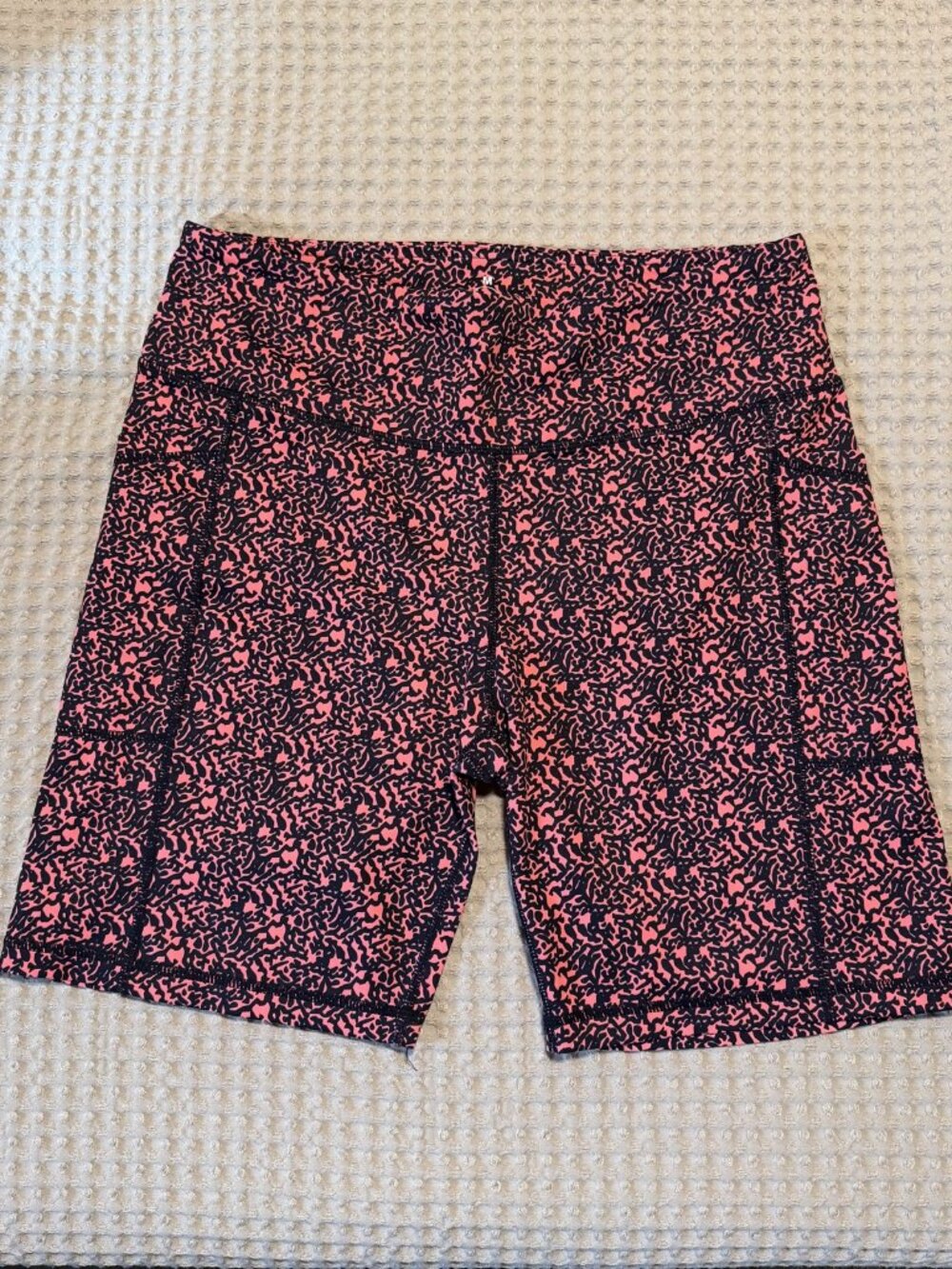 Senita Athletics High Waisted Rio Shorts 7" Electric Maze Size M